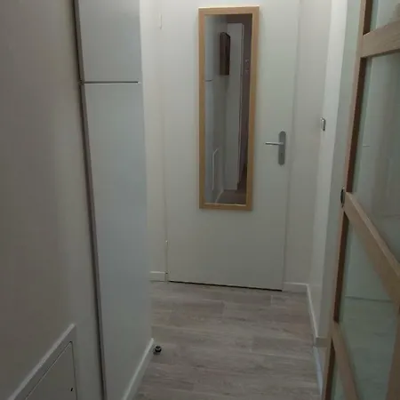 Apartment Chic Studio Near Paris