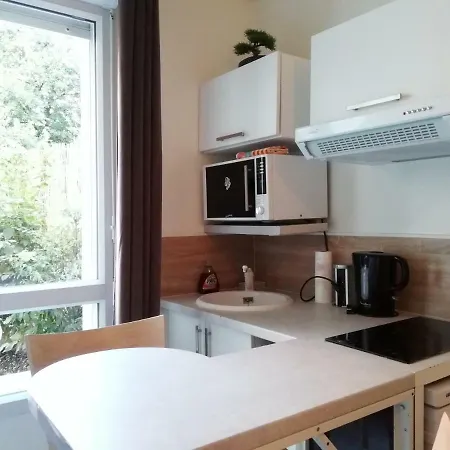 Apartman Chic Studio Near Paris