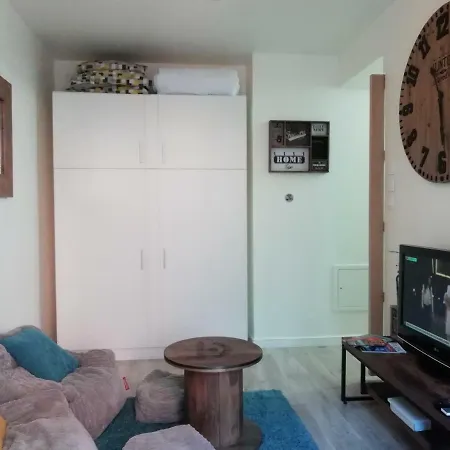 Chic Studio Near Paris * Saint-Denis