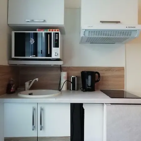 Apartman Chic Studio Near Paris *